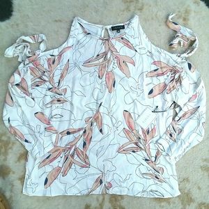 NWT 1. STATE | cold shoulder | long sleeve | M